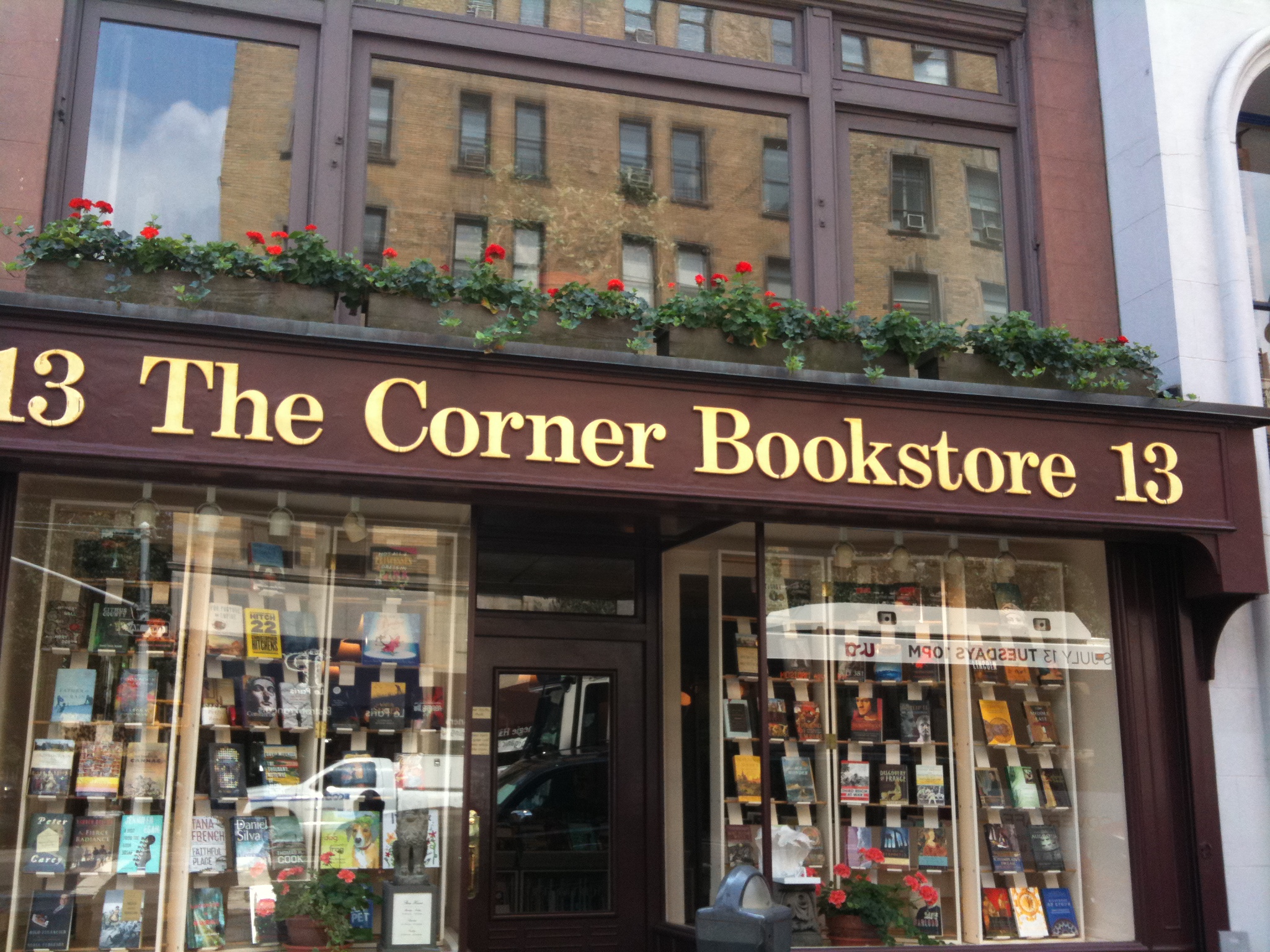 Discover Books - Your Online Corner Bookshop